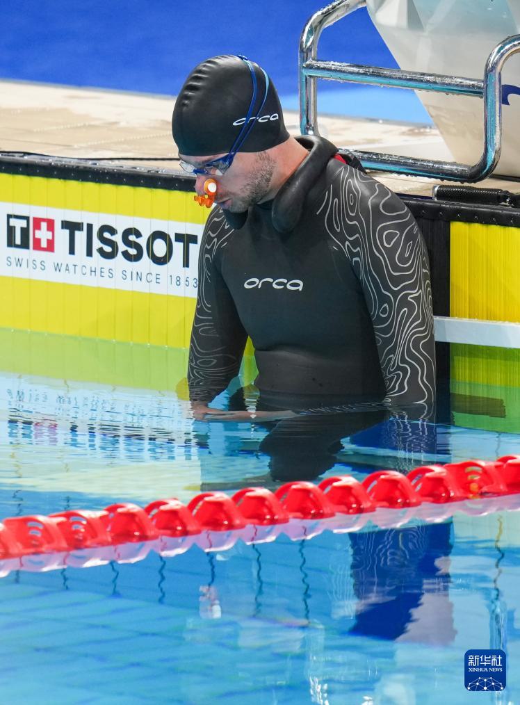 src, 男子动态无 src, 男子动态无