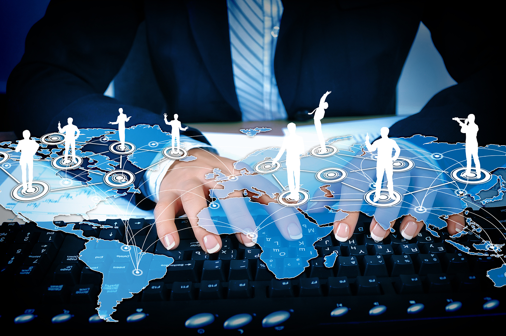 危险且不负 危险且不负